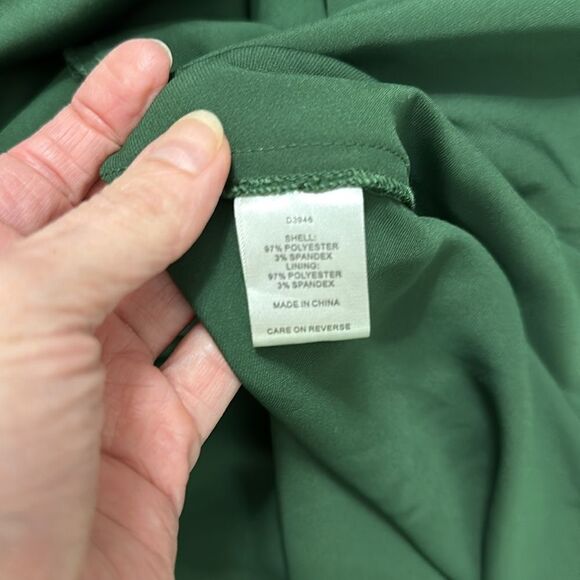 Alexia Admor Alysa midi dress side skit emerald green satin 6 - Picture 7 of 10